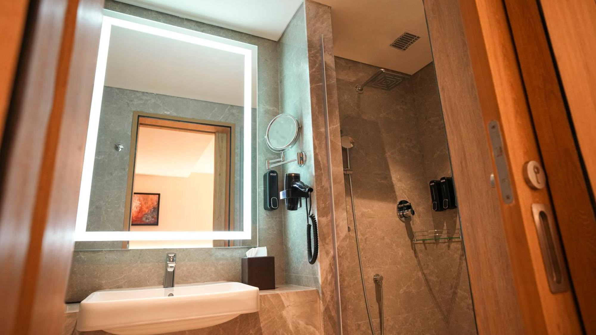 Transit By Encalm - Nap And Shower Shamshabad Eksteriør bilde